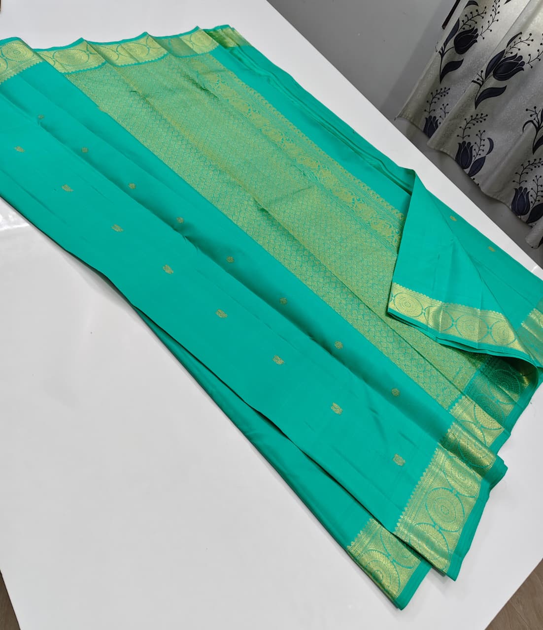 Classic Gold Zari Kanchipuram Silk